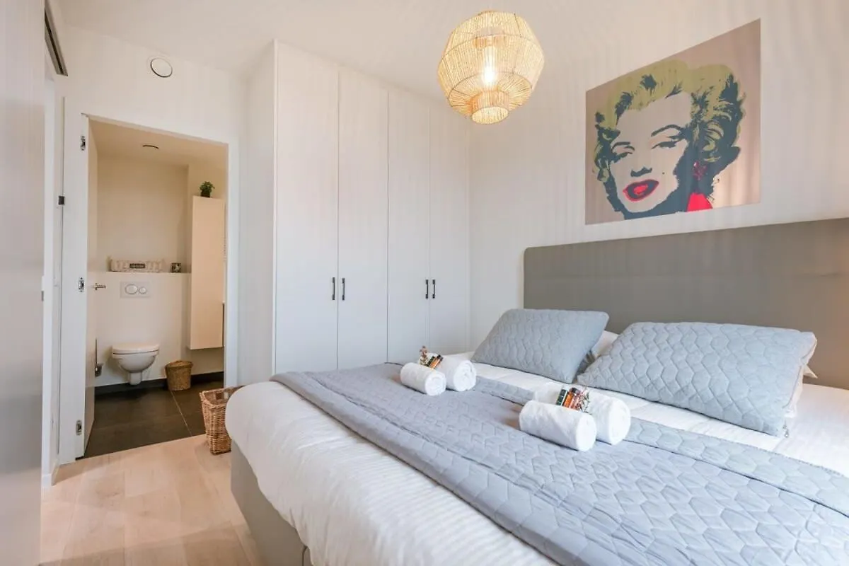 Huswell - Apartment With Fantastic View, Terrace And Parking 奥斯滕德 比利时