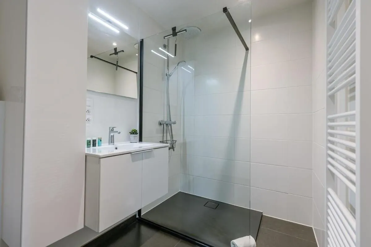 Huswell - Apartment With Fantastic View, Terrace And Parking 奥斯滕德