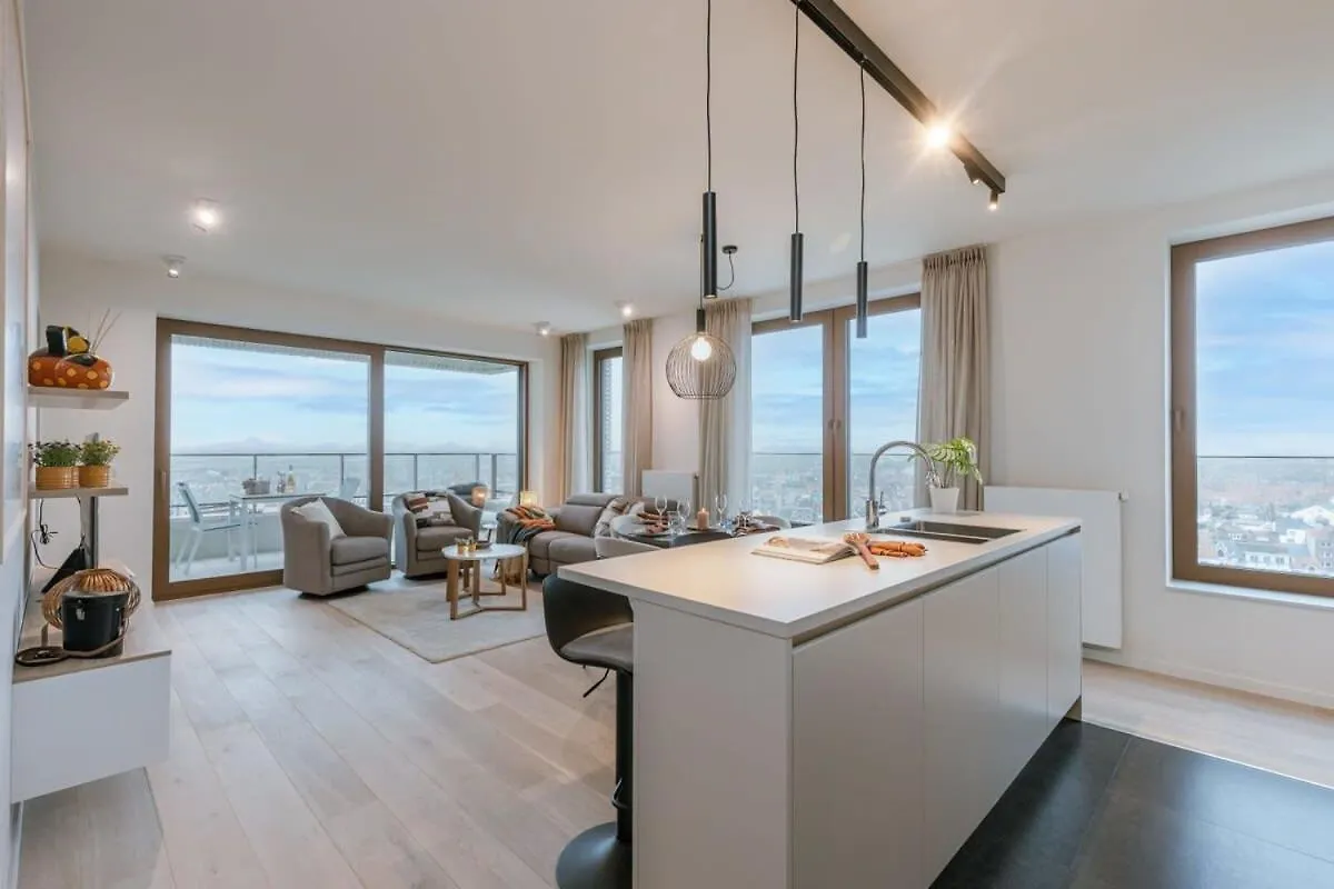 Huswell - Apartment With Fantastic View, Terrace And Parking 奥斯滕德
